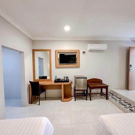Ketapang  Votel Manyar Resort Banyuwangi מראה חיצוני תמונה